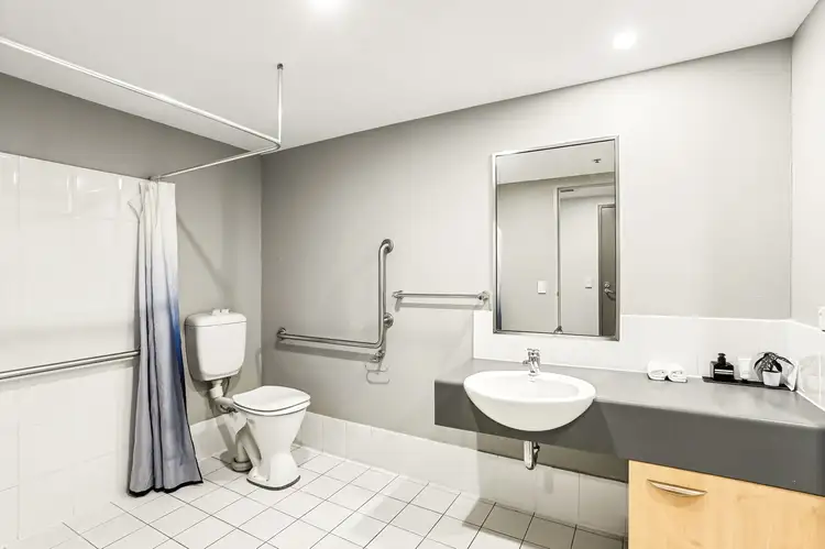 Fifth view of Homely studio listing, 11/1 Kingsway, Cronulla NSW 2230