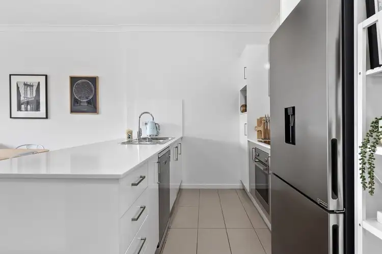 Second view of Homely apartment listing, 5/20 Minimine Street, Stafford QLD 4053