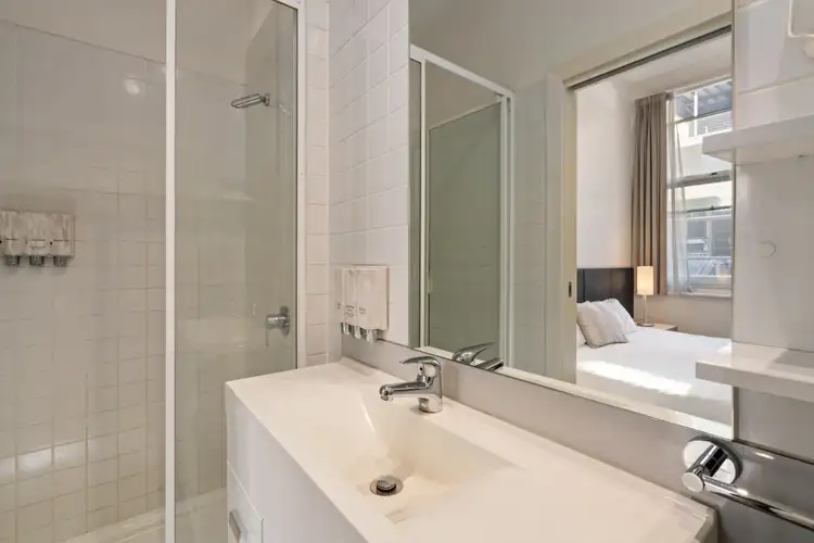 Fifth view of Homely apartment listing, 405/18-20 Bank Place, Melbourne VIC 3000