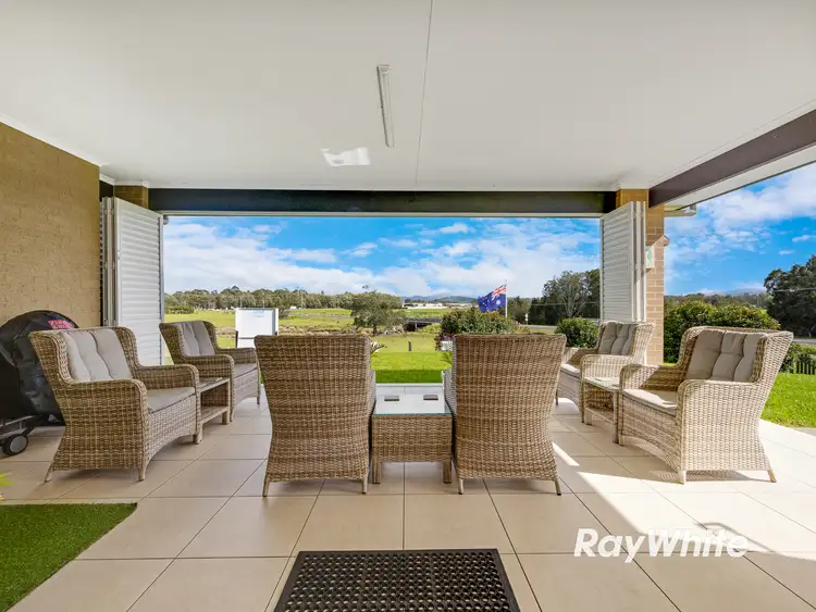 13 Dr King Close, Moruya NSW 2537