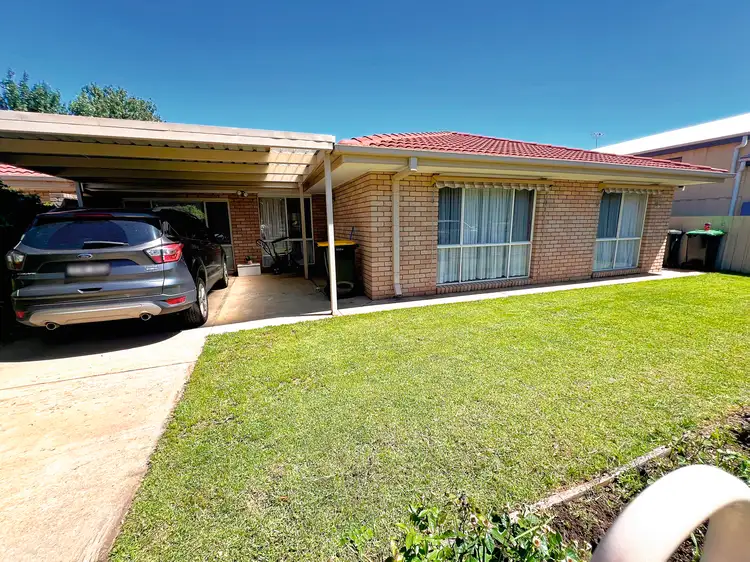 61 Russell Street, Deniliquin NSW 2710