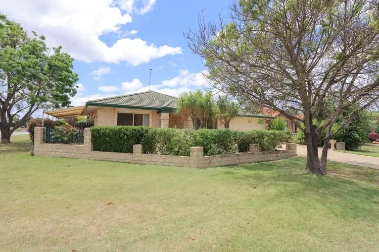 11 Warr Street, Pinjarra WA 6208