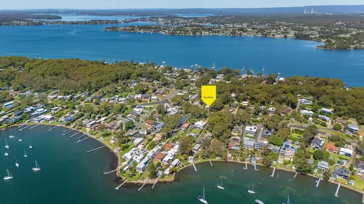 139 Skye Point Road, Coal Point NSW 2283