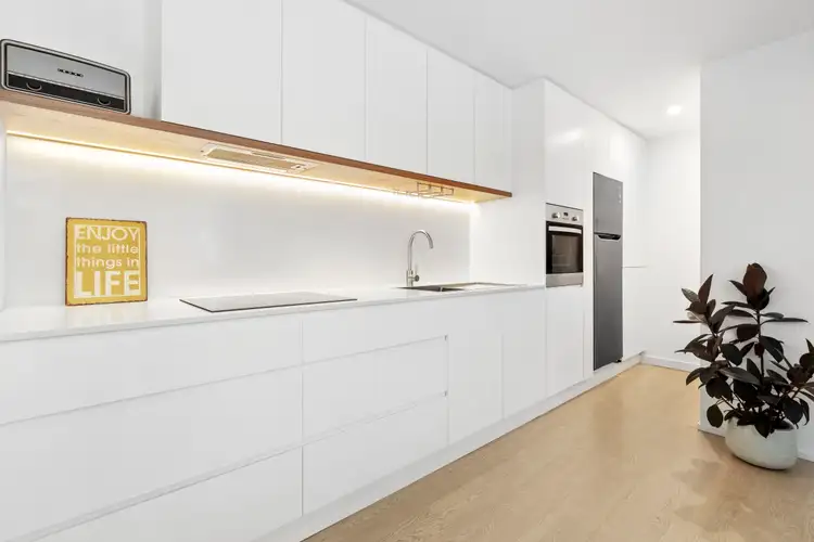 Third view of Homely apartment listing, 6/7-9 Wetherill Street, Narrabeen NSW 2101