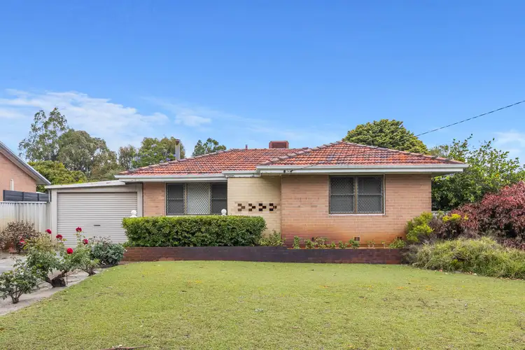 27 Tresidder Road, Lockridge WA 6054