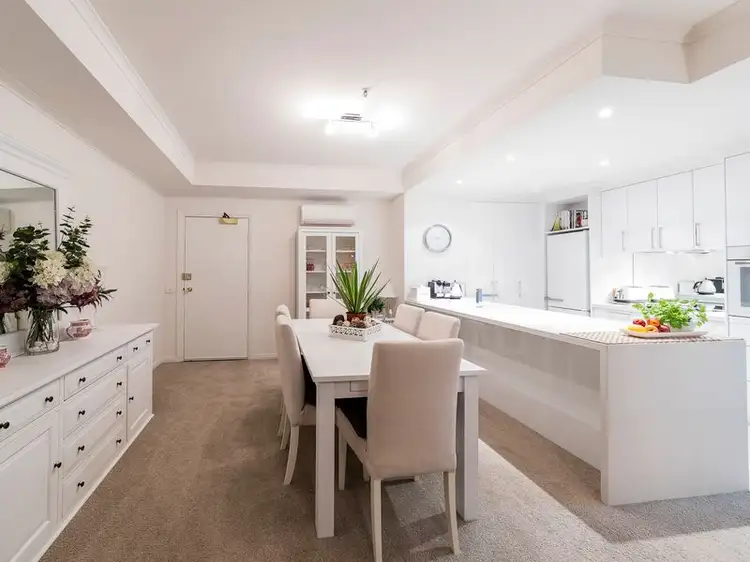 1710/83 Queensbridge Street, Southbank VIC 3006