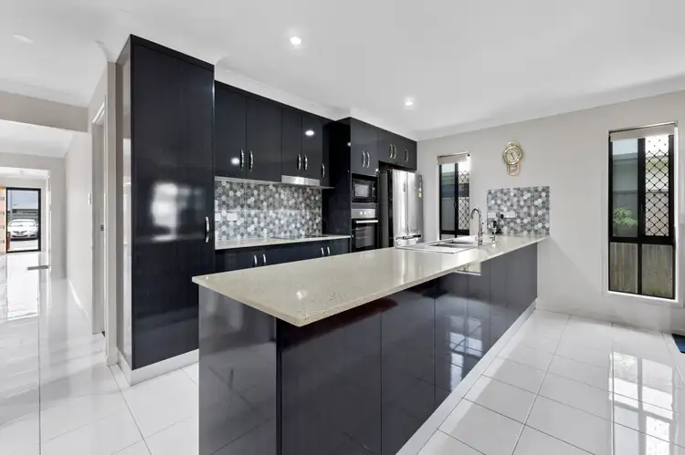 Second view of Homely house listing, 19 Sugarfield Place, Ooralea QLD 4740