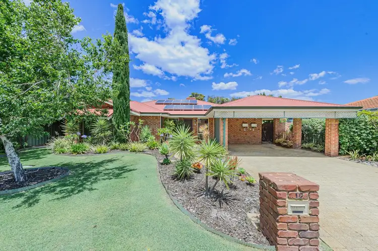 12 Mcalvey Place, Canning Vale WA 6155