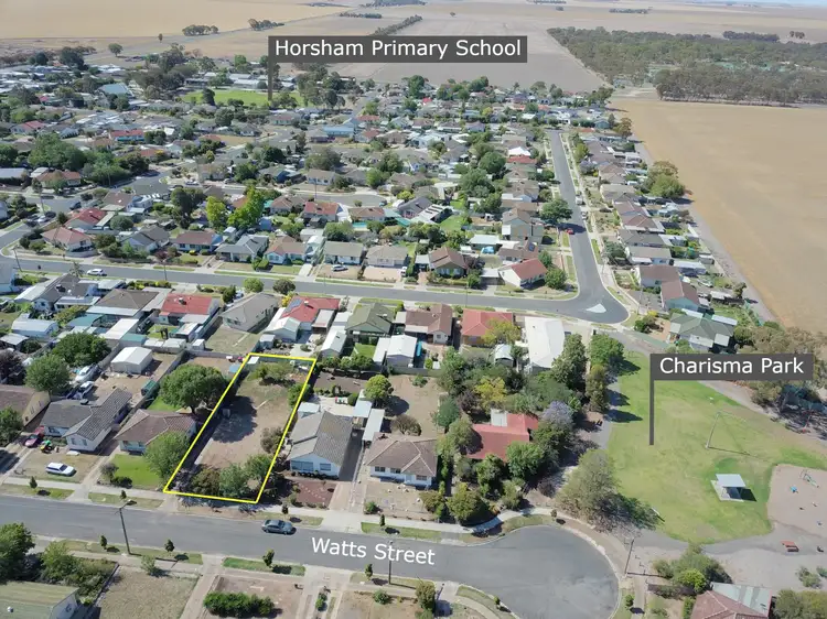 11 Watts Street, Horsham VIC 3400