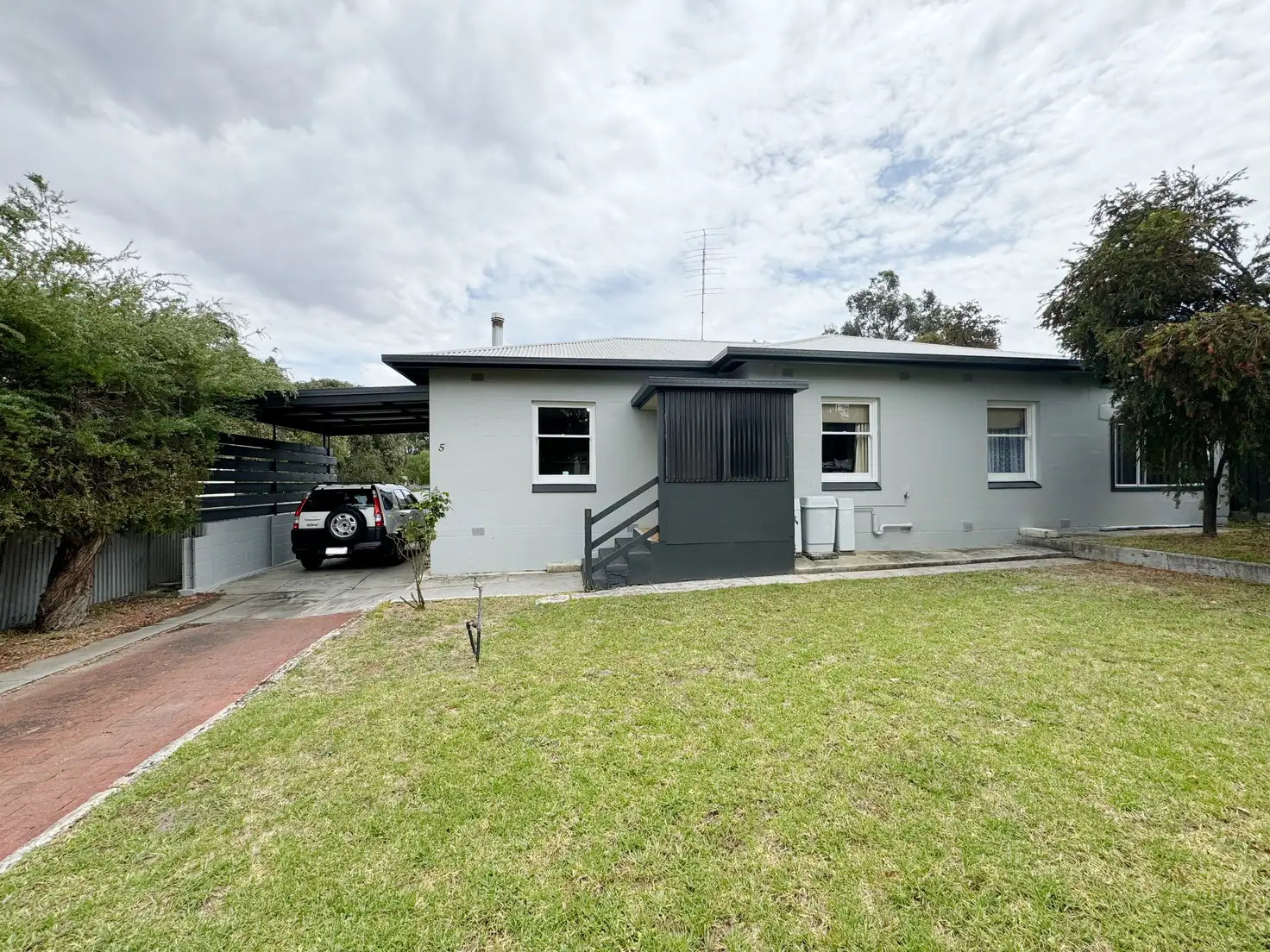 Main view of Homely house listing, 5 Lochiel Avenue, Naracoorte SA 5271