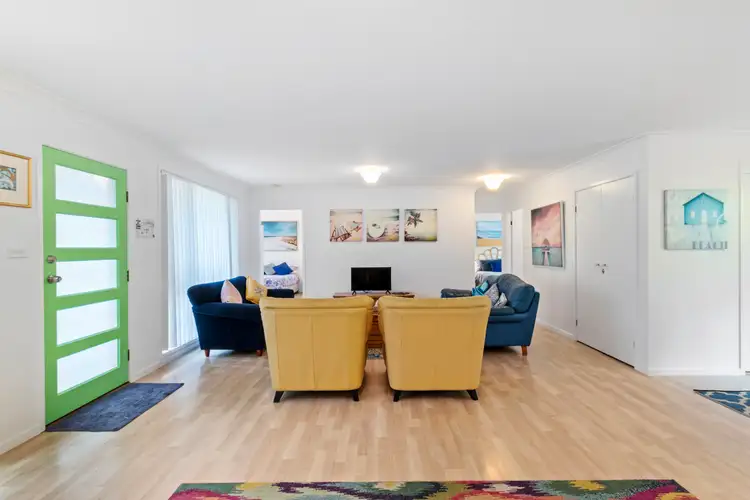 52 Valley Drive, Mollymook Beach NSW 2539