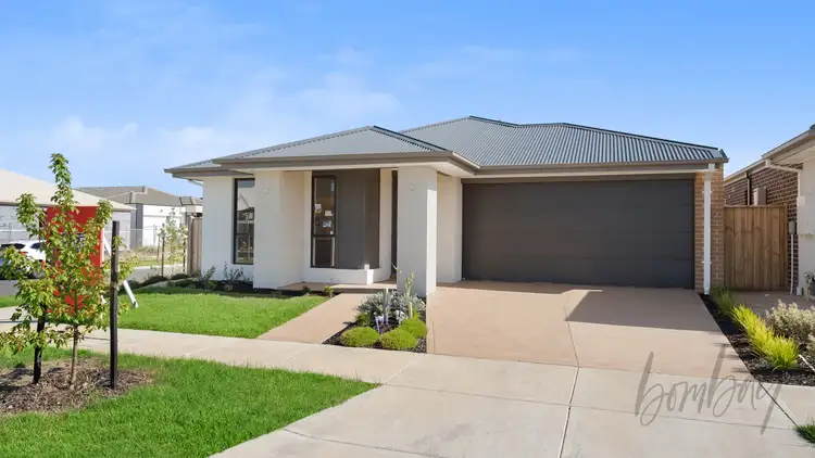 10 Lynnwood Drive, Mickleham VIC 3064