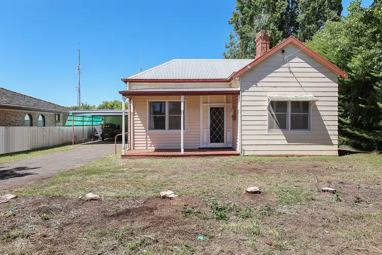 29 Parrott Street, Cobden VIC 3266