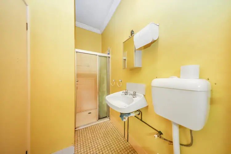Fifth view of Homely house listing, 2 Nellis Street, Batlow NSW 2730