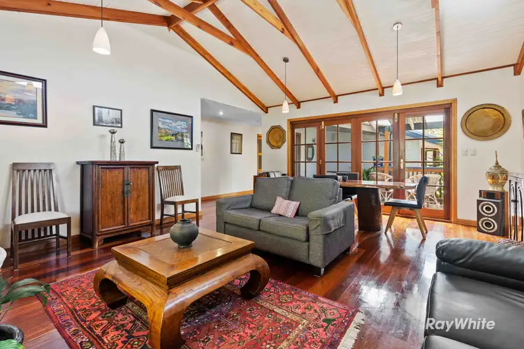 19 Pacific Street, Mossy Point NSW 2537