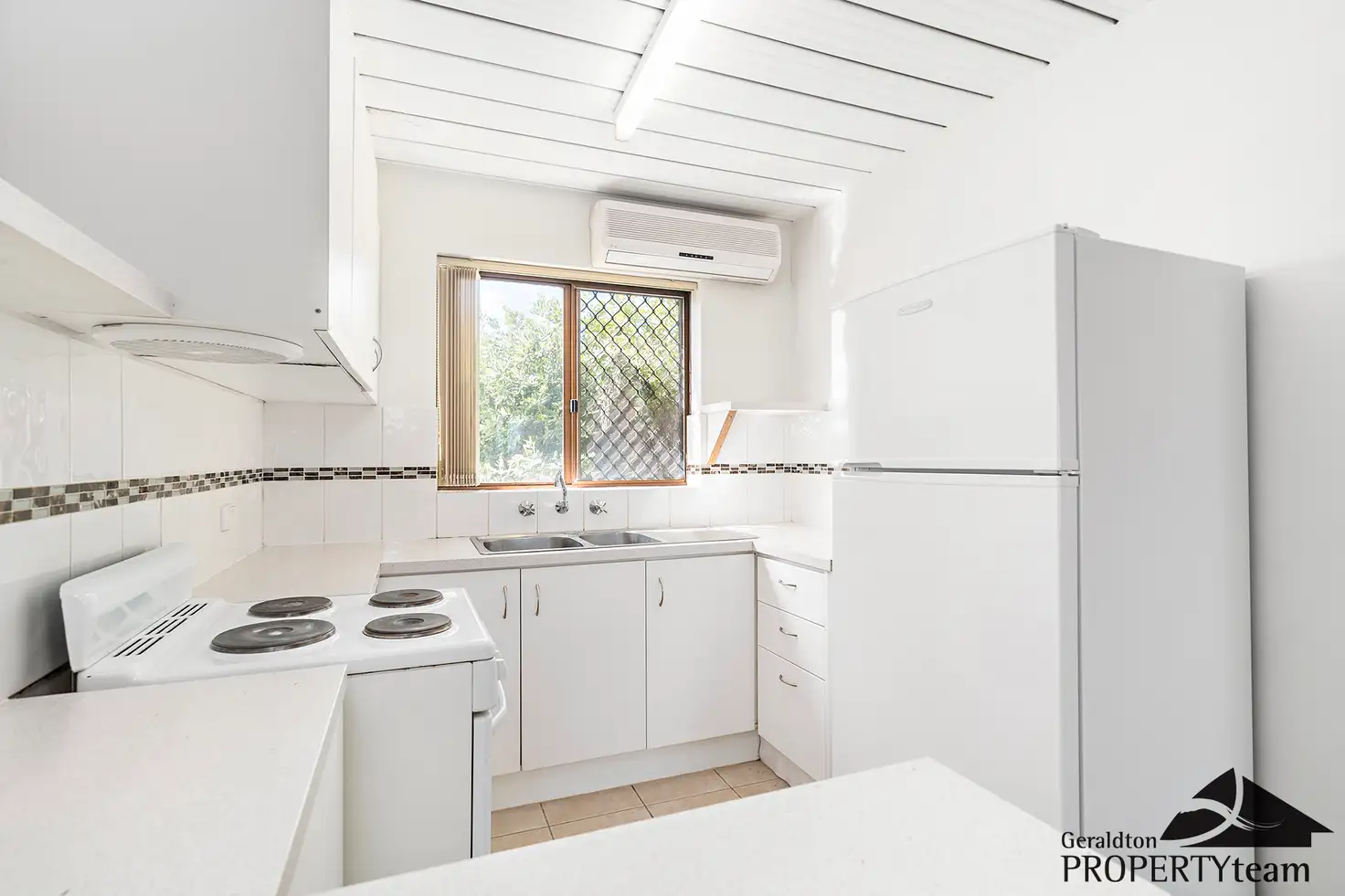 Main view of Homely unit listing, 4/125 Railway Street, Bluff Point WA 6530