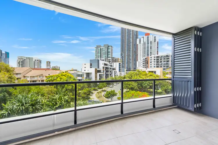 711/2 Aqua Street, Southport QLD 4215