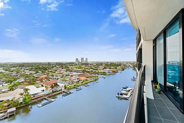 51004/5 Harbour Side Court, Biggera Waters QLD 4216