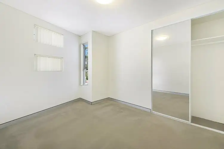 Third view of Homely apartment listing, 16/84 Aurelia Street, Toongabbie NSW 2146