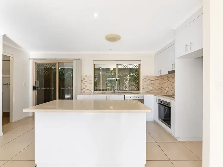 Fourth view of Homely unit listing, 2/9 Watson Street, Pialba QLD 4655