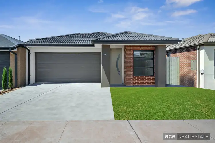 42 Indura Drive