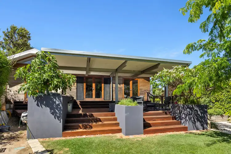 6 Starling Street, Hamilton Hill WA 6163