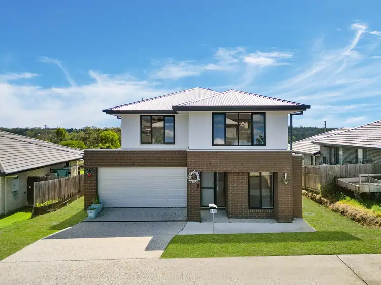 8 Holroyd Street, Brassall QLD 4305