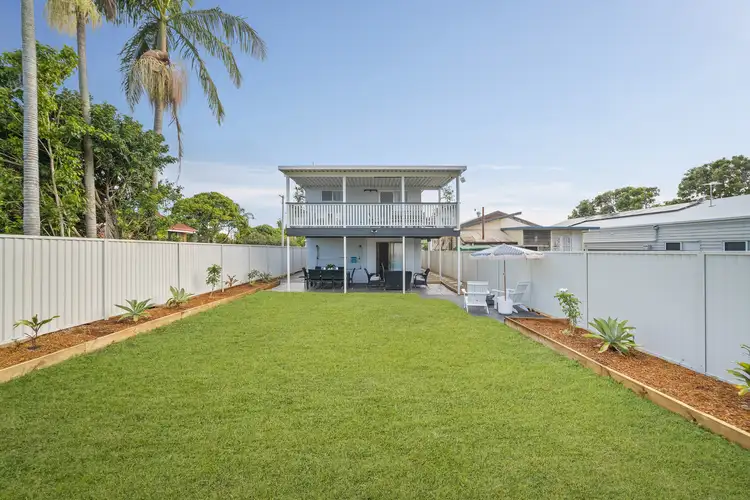 31 James Street, Scarborough QLD 4020
