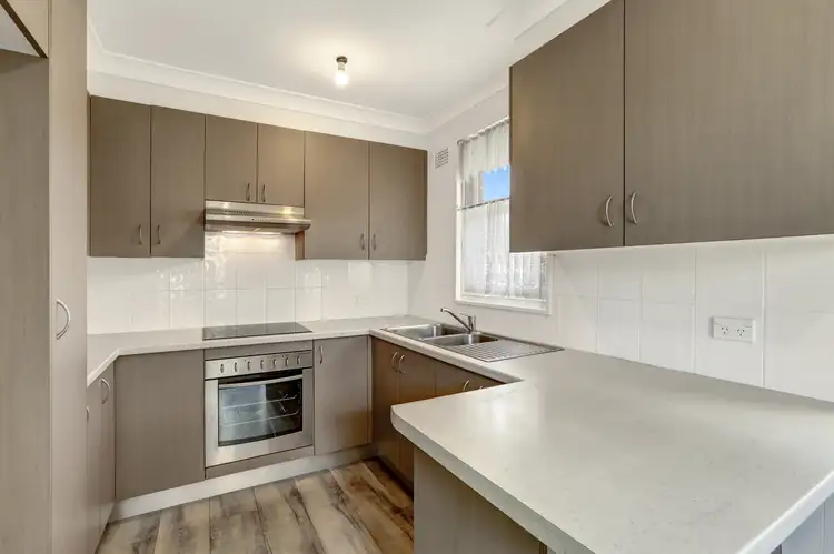 43 Weemala Crescent