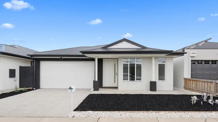 13 Sandon Crescent, Donnybrook VIC 3064