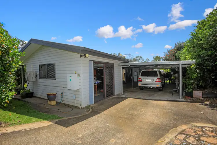 Second view of Homely house listing, 9 Breen Court, Mcilwraith QLD 4671