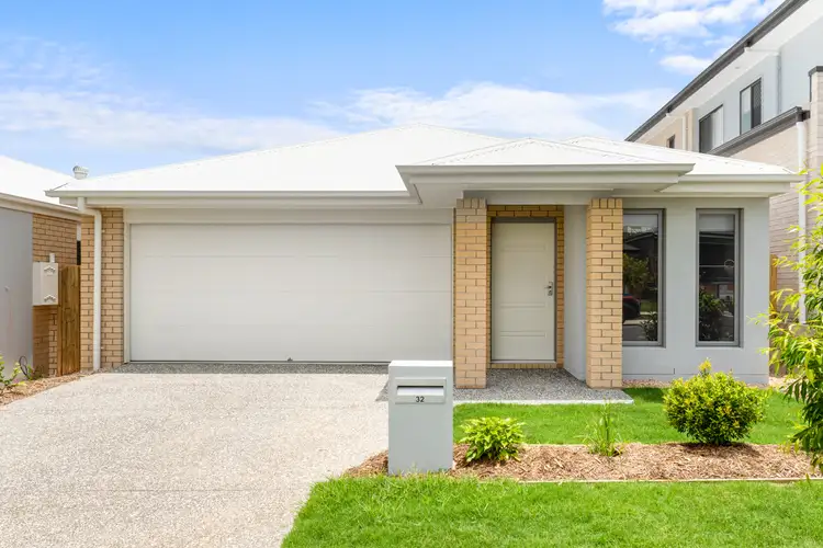 32 Mundaring Way, Spring Mountain QLD 4300