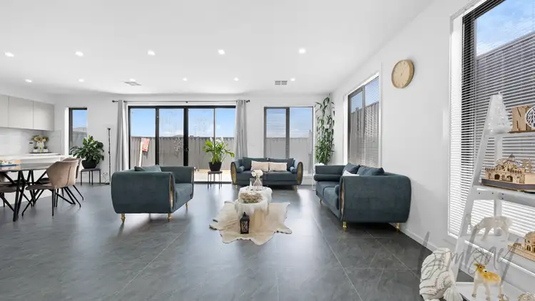 14 Austral Street