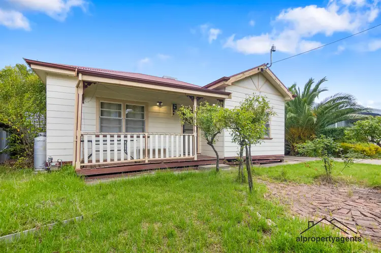 5 Valentine Avenue