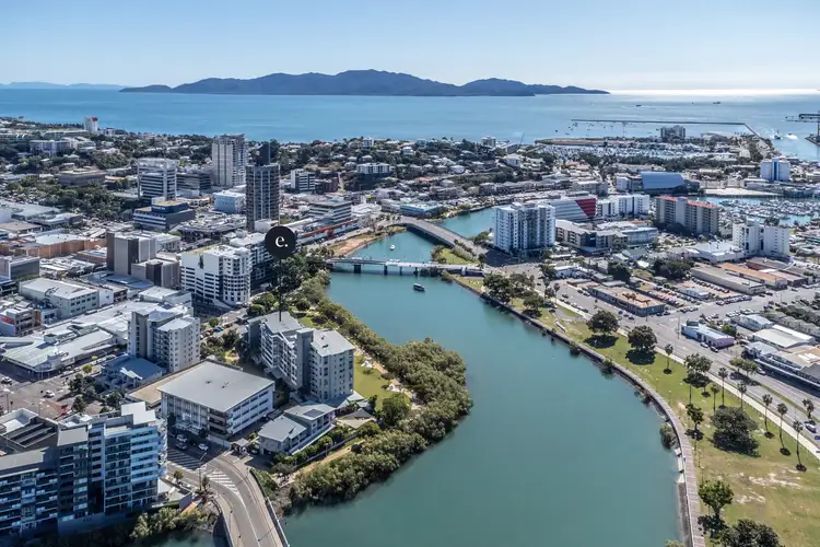 34/11-17 Stanley Street, Townsville City QLD 4810