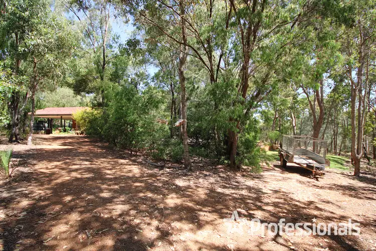 Second view of Homely house listing, 2 Mizzen Place, Leschenault WA 6233
