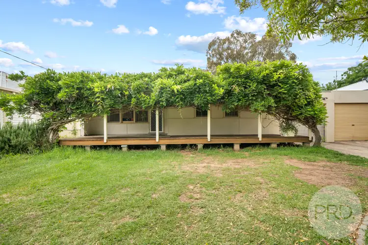 9 Victoria Street, Mount Austin NSW 2650