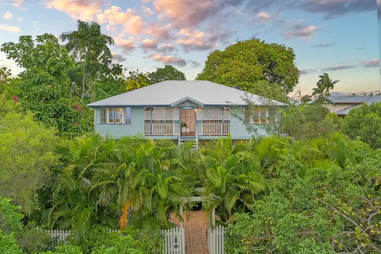 49 Cheyne Street, Pimlico QLD 4812