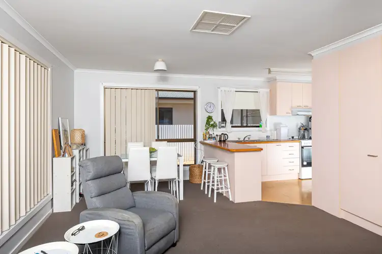 Fourth view of Homely unit listing, 1/188 DeBoos Street, Temora NSW 2666