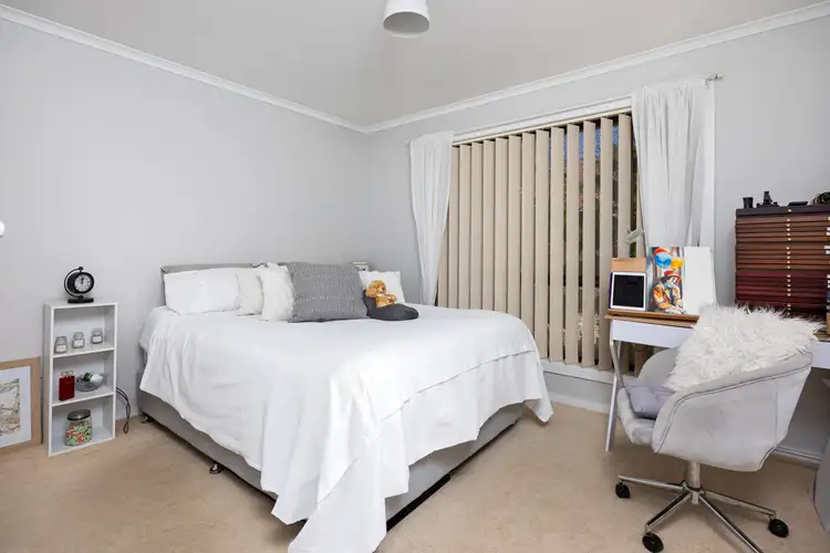 Fifth view of Homely unit listing, 1/188 DeBoos Street, Temora NSW 2666