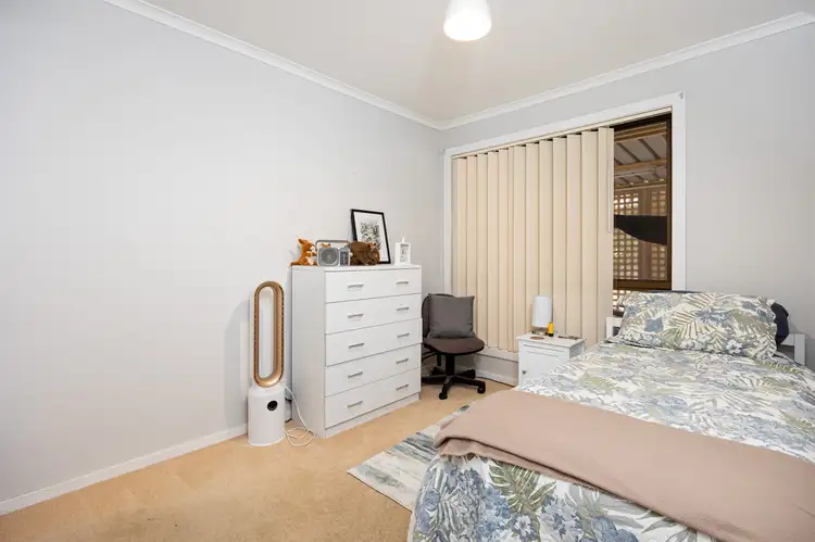 Sixth view of Homely unit listing, 1/188 DeBoos Street, Temora NSW 2666