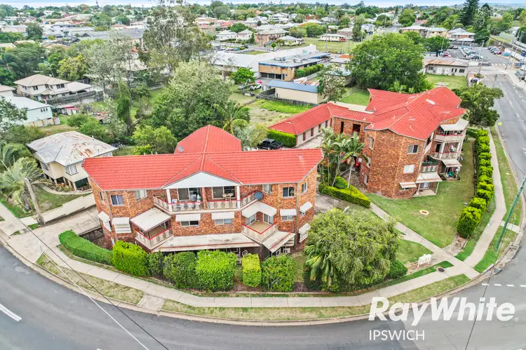 2/44 Bergin Street, Booval QLD 4304