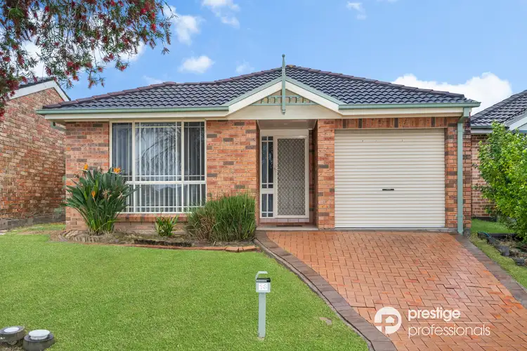 13 Bundarra Court, Wattle Grove NSW 2173