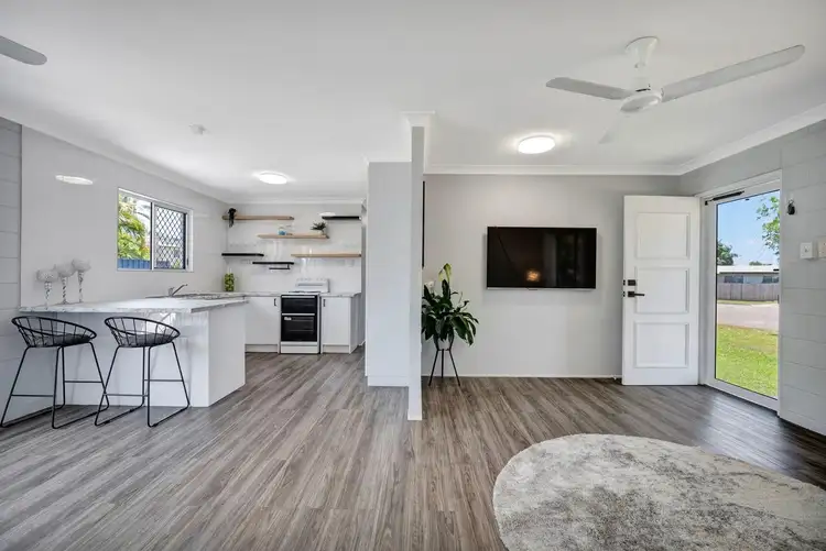 Fifth view of Homely house listing, 6 Robbins Court, Wulguru QLD 4811