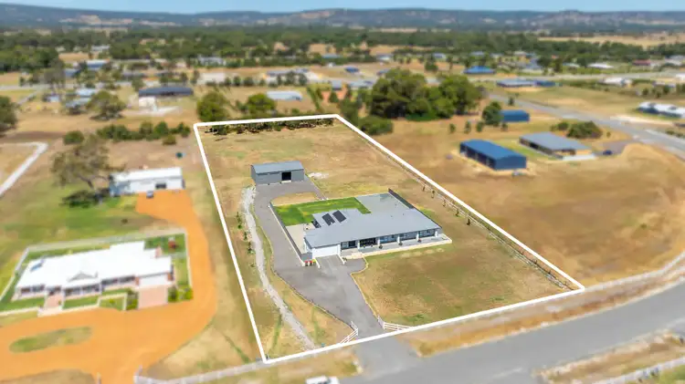 80 Wandering Drive, North Dandalup WA 6207