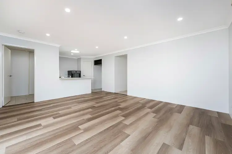 Fifth view of Homely retirement listing, 8 / 99 Burslem Drive, Maddington WA 6109