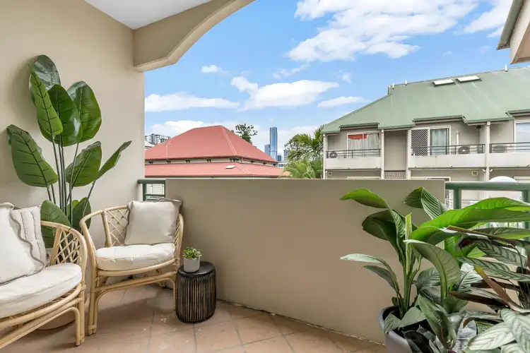 Second view of Homely apartment listing, 23/23 Edmondstone Street, South Brisbane QLD 4101