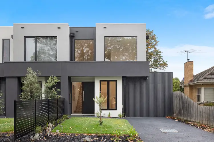 8A Devon Street