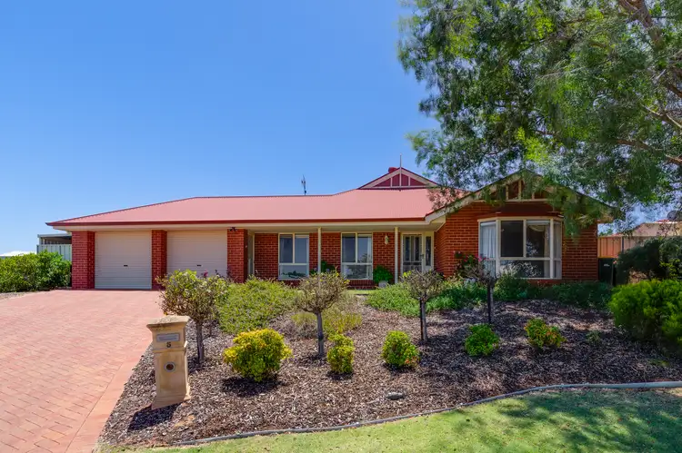 Second view of Homely house listing, 5 Halliday Court, Berri SA 5343