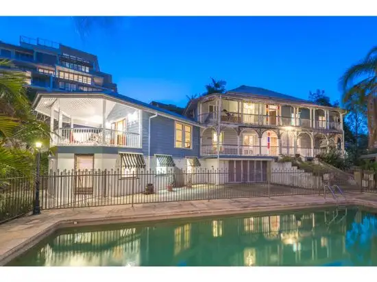 4/11 Kings Road, Taringa QLD 4068